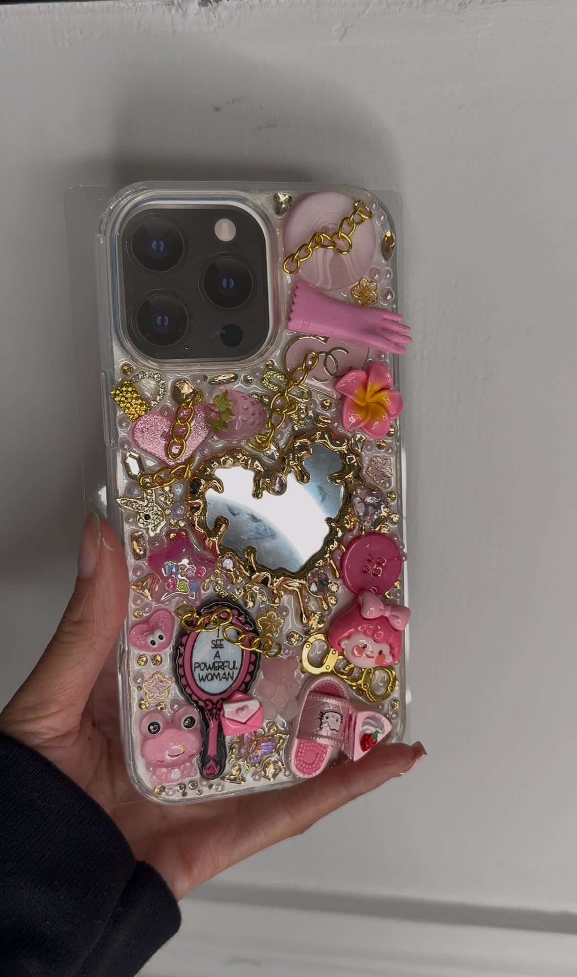 a girls girl | iphone 16 pro max case